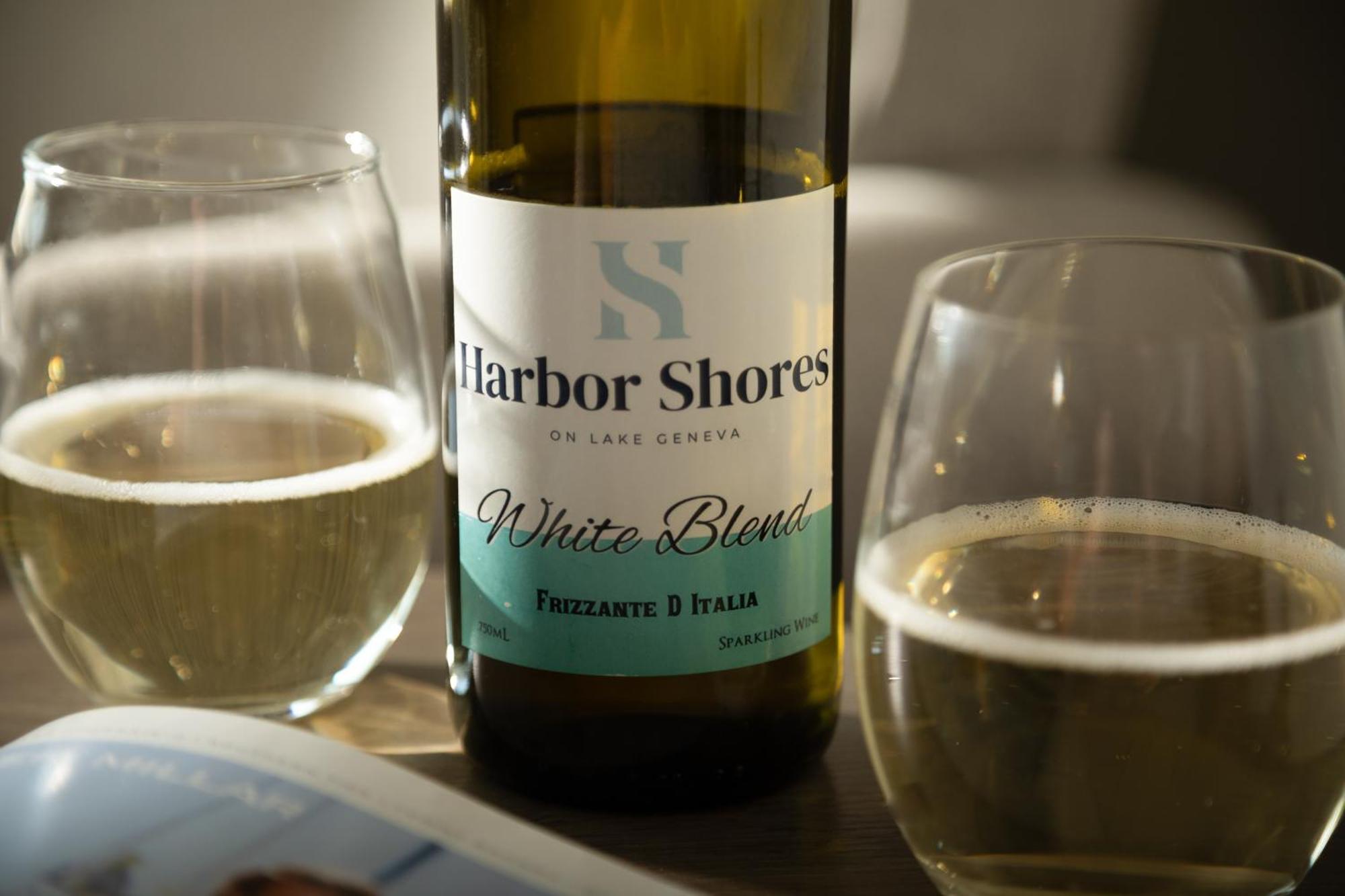 Harbor Shores On Lake Geneva Eksteriør billede
